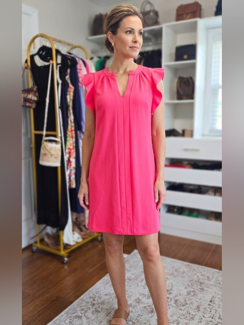 CLEARENCE ‼️Petite Vince Camuto Hot Pink Ruffle Sleeve Shift Dress Size 2